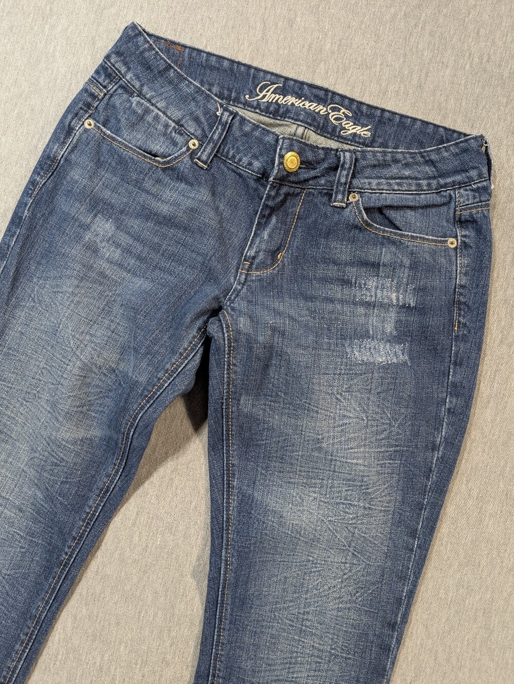 American Eagle 77 Straight Jeans Women's 4R Faded Distressed Blue